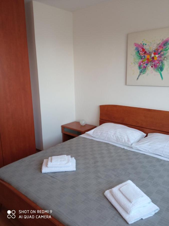 Lungomare Apartman